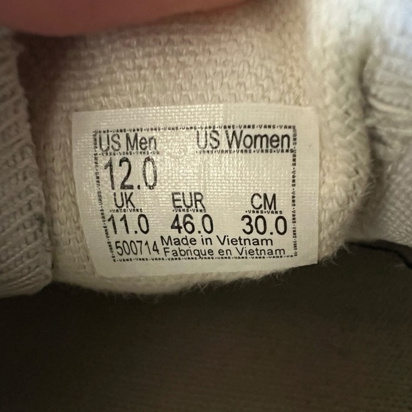 Men’s size 12 Black classic Vans slip ons. - Picture 8 of 8